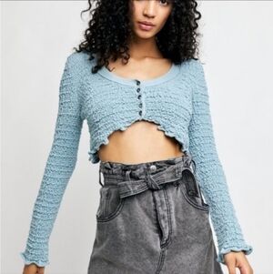 Free People Rosehip cropped sweater. Large